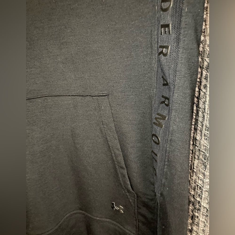 Under Armour Women’s  Black Hoodie - Picture 3 of 9
